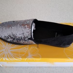 Yellow Box Pewter Pavlova shoes